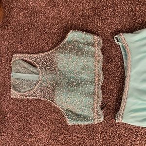 Beautiful prom dress!